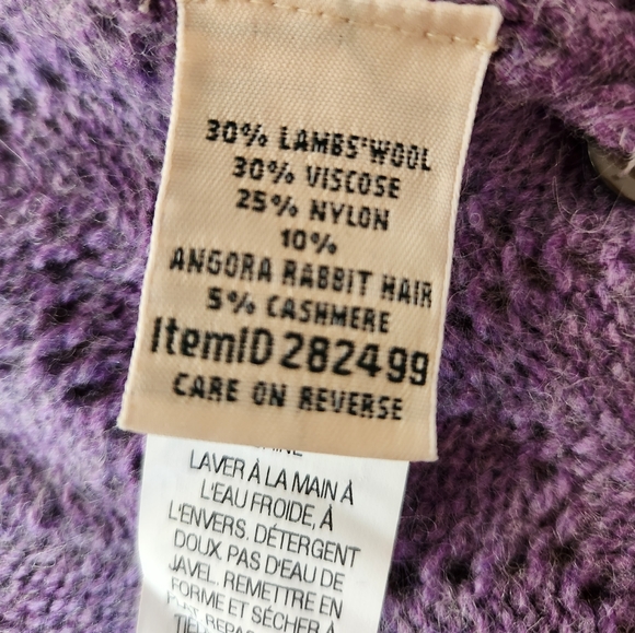 L.L. Bean lambswool sweater - Picture 5 of 6